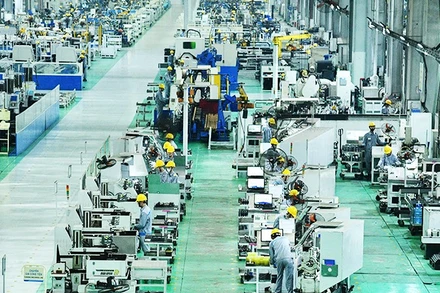 Hơn 26 tỷ USD vốn FDI chảy vào Việt Nam trong tám tháng