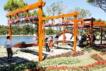 Mở vòng tay lớn