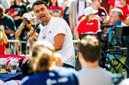 Nhà hoạt động Charlie Kirk.