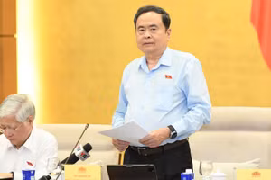 Chủ tịch Quốc hội Trần Thanh Mẫn phát biểu tại cuộc họp giao ban của lãnh đạo Quốc hội với các cơ quan của Quốc hội và Văn phòng Quốc hội.