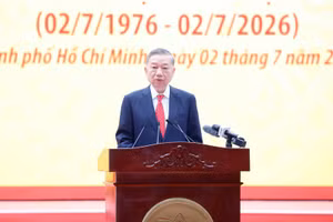 Tổng Bí thư, Chủ tịch nước Tô Lâm phát biểu tại Lễ kỷ niệm 50 năm Ngày thành phố Sài Gòn-Gia Định mang tên Chủ tịch Hồ Chí Minh. (Ảnh: Thống Nhất/TTXVN)