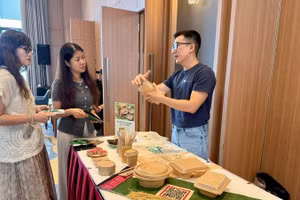 Các sản phẩm nhựa sinh học của BUYO Bioplastics được sản xuất từ bã bia, bã mía.