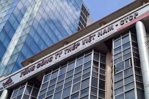 Doanh nghiệp thép, giấy nỗ lực ổn định sản xuất trong bối cảnh chi phí gia tăng.