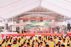 Quang cảnh cuộc thi Rung chuông vàng “Cùng em phòng, chống thiên tai - Kiến tạo tương lai bền vững”.