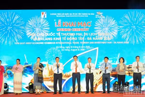 Các đại biểu thực hiện nghi thức khai mạc.