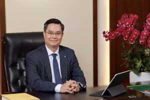 Đồng chí Nguyễn Thanh Tùng, Ủy viên Ban Chấp hành Đảng bộ Chính phủ, Bí thư Đảng ủy, Chủ tịch Hội đồng quản trị Vietcombank.