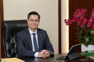 Đồng chí Nguyễn Thanh Tùng, Ủy viên Ban Chấp hành Đảng bộ Chính phủ, Bí thư Đảng ủy, Chủ tịch Hội đồng quản trị Vietcombank.