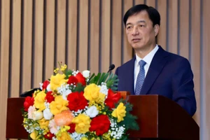 Ủy viên Bộ chính trị, Bí thư Thành ủy Hà Nội Nguyễn Duy Ngọc phát biểu chỉ đạo tại hội nghị. (Ảnh: VGP/GH)