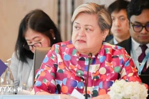 Ngoại trưởng Philippines, bà Maria Theresa Lazaro. (Ảnh: Nikkei Asia/TTXVN)