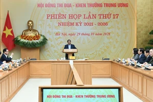 Quang cảnh phiên họp.