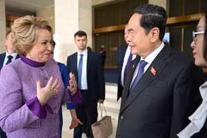 Chủ tịch Quốc hội Trần Thanh Mẫn gặp Chủ tịch Hội đồng Liên bang Nga Valentina Matviyenko. (Ảnh: quochoi.vn)