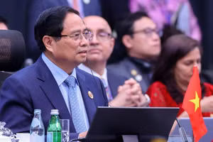 Thủ tướng Chính phủ Phạm Minh Chính phát biểu ý kiến tại Phiên toàn thể Hội nghị Cấp cao ASEAN lần thứ 47. (Ảnh: Nhật Bắc/VGP)