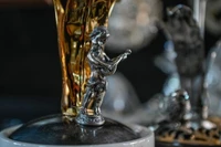 Một sản phẩm thủ công được chế tác từ bạc tại thành phố Istanbul, Thổ Nhĩ Kỳ. (Ảnh: Tân Hoa xã)