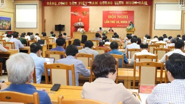 Quang cảnh Hội nghị lần thứ 10, Tỉnh ủy Quảng Ngãi khóa 20.