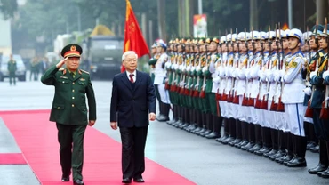 Tổng Bí thư Nguyễn Phú Trọng - Người quan tâm sâu sắc tới các chiến lược quốc phòng, quân sự
