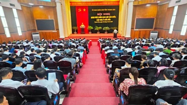 Quang cảnh hội nghị.