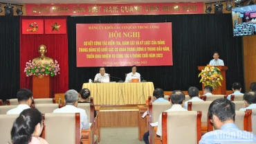 Các đại biểu tham dự Hội nghị.