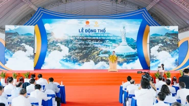 Lễ động thổ Quần thể du lịch tâm linh và di tích lịch sử Am Tiên.