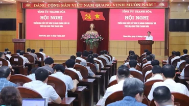Toàn cảnh hội nghị.