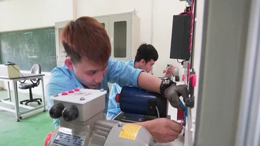 Rút ngắn khoảng cách giữa lý thuyết và thực tiễn sẽ giúp sinh viên, giảng viên tiếp cận công nghệ mới, bắt kịp nhu cầu của thị trường lao động. 