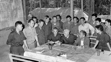 Bộ Chỉ huy Chiến dịch Hồ Chí Minh tại căn cứ Tà Thiết-Lộc Ninh (tháng 4/1975). (Ảnh: TTXVN)