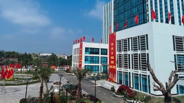 Trung tâm hành chính-chính trị quận Ngô Quyền, Thành phố Hải Phòng. (Ảnh: DUY LINH)