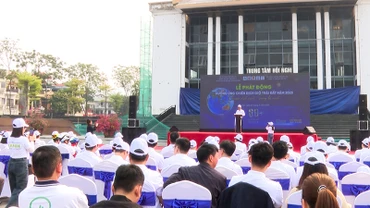 Quang cảnh lễ phát động hưởng ứng Giờ Trái đất năm 2025.
