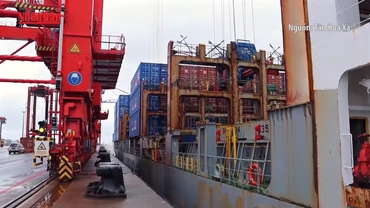 [Video] Chứng khoán lao dốc sau khi Trung Quốc áp thuế trả đũa Mỹ