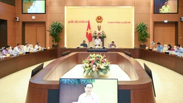 Quang cảnh cuộc họp tại Nhà Quốc hội.