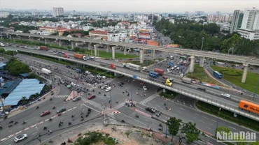 Nhiều giải pháp nhằm bảo đảm an toàn giao thông Phó Thủ tướng Trần Hồng Hà chỉ đạo bộ, ngành và các địa phương thực hiện.