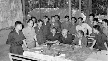 Bộ Chỉ huy Chiến dịch Hồ Chí Minh tại căn cứ Tà Thiết-Lộc Ninh (tháng 4/1975). (Ảnh: TTXVN)