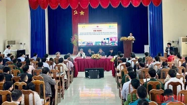 Toàn cảnh tập huấn lý thuyết tại Hội nghị.