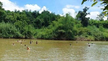 Khu vực 2 cha con ông Nh. bị đuối nước tử vong.
