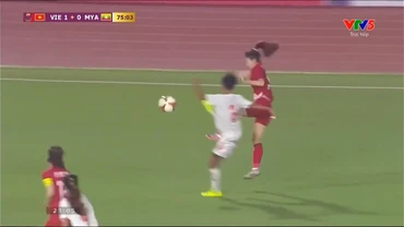 Thanh Nhã ghi siêu phẩm, ấn định tỷ số 2-0 cho đội tuyển bóng đá nữ Việt Nam tại chung kết bóng đá nữ SEA Games 32 giữa Việt Nam và Myanmar. (Nguồn: VTV)