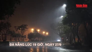 [Video] Đà Nẵng bắt đầu nổi gió rít từng cơn, mưa càng lúc càng lớn