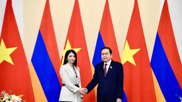 Chủ tịch Quốc hội Trần Thanh Mẫn tiếp Chủ tịch Nhóm nghị sĩ hữu nghị Armenia-Việt Nam Hasmik Hakobyan. (Ảnh: LÊ TUYẾT/VOV)