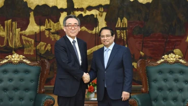 Thủ tướng Phạm Minh Chính đón Bộ trưởng Ngoại giao Hàn Quốc Cho Tae-yul. 