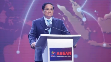 Thủ tướng Phạm Minh Chính phát biểu ý kiến tại Hội nghị Thượng đỉnh Kinh doanh và Đầu tư ASEAN 2024. (Ảnh: Nhật Bắc/VGP)