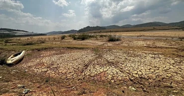 Hồ đầu nguồn Đankia - Suối Vàng (Lâm Đồng).