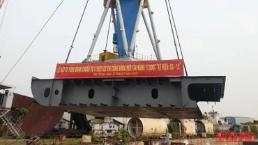 Lễ đặt ky, đóng mới tàu hàng 17.500 DWT. 