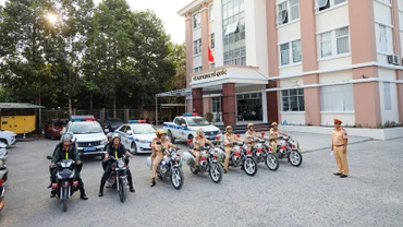 Công an thành phố Cần Thơ ra quân đợt cao điểm bảo đảm an toàn giao thông và an ninh trật tự Tết 2024.