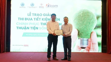 Trao giải Đặc biệt cho hộ gia đình.