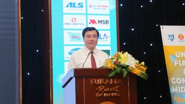 Thứ trưởng Công thương Nguyễn Sinh Nhật Tân phát biểu tại sự kiện