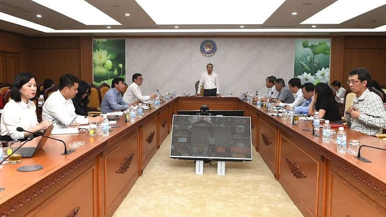Quang cảnh hội nghị. 80dc2d0d6790ecceb581.jpg