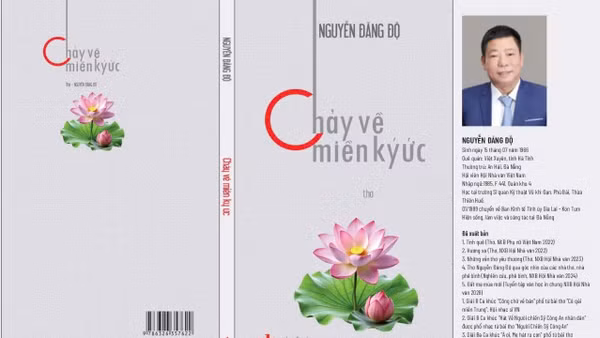 Tập thơ “Chảy về miền ký ức” của nhà thơ Nguyễn Đăng Độ. (Ảnh: NVCC)