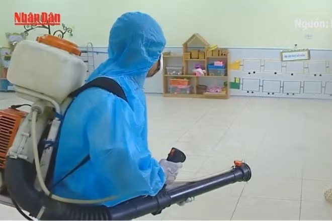 [Video] Khẩn trương khắc phục hậu quả, phòng tránh dịch bệnh sau bão