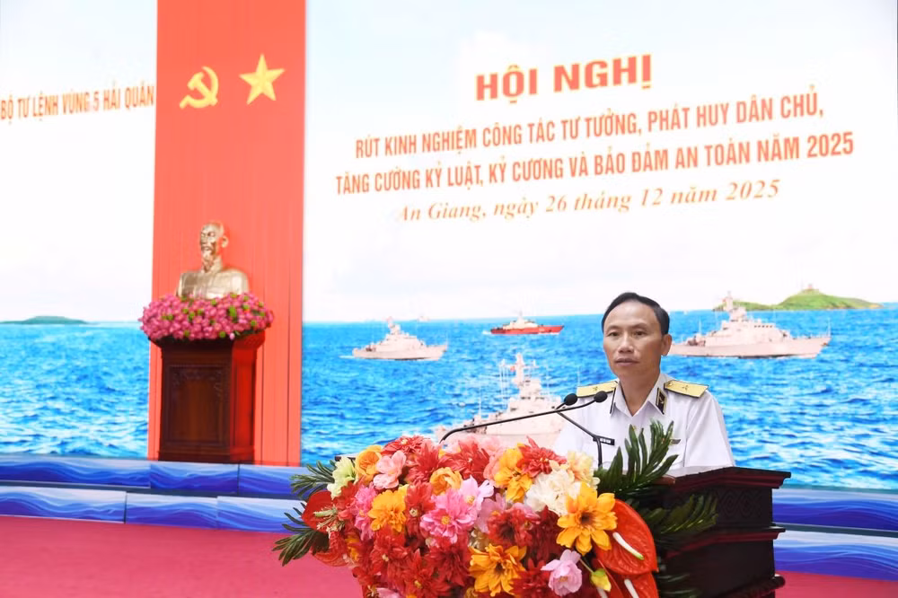 1-chuan-do-doc-ngo-van-thanh-phat-bieu.jpg