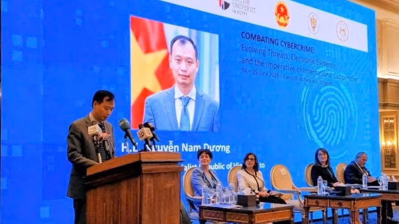 Đại sứ Nguyễn Nam Dương đã tham dự và phát biểu tại Phiên khai mạc Hội nghị. (Ảnh do Đại sứ quán Việt Nam tại Ai Cập cung cấp)