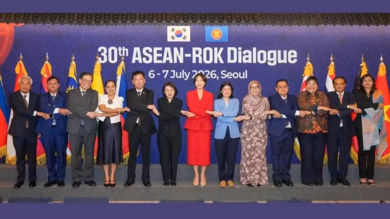 Các đại biểu tham dự Đối thoại ASEAN-Hàn Quốc lần thứ 30 chụp ảnh kỷ niệm. (Ảnh: Đại sứ quán Việt Nam tại Hàn Quốc cung cấp)