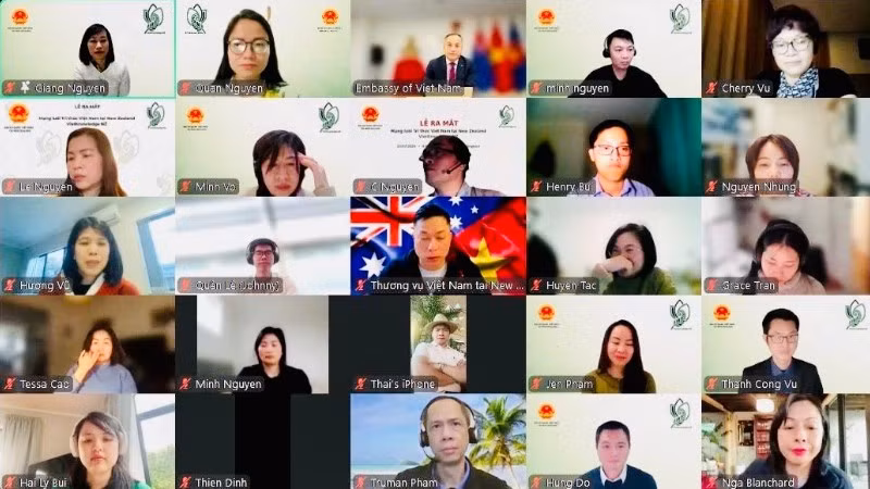 Hiện Mạng lưới Tri thức Việt Nam tại New Zealand có gần 100 thành viên bao gồm chuyên gia, học giả, doanh nhân, nghiên cứu sinh, sinh viên và người lao động đang sinh sống, học tập và làm việc trên khắp New Zealand. (Ảnh: Đại sứ quán Việt Nam tại New Zealand cung cấp)
